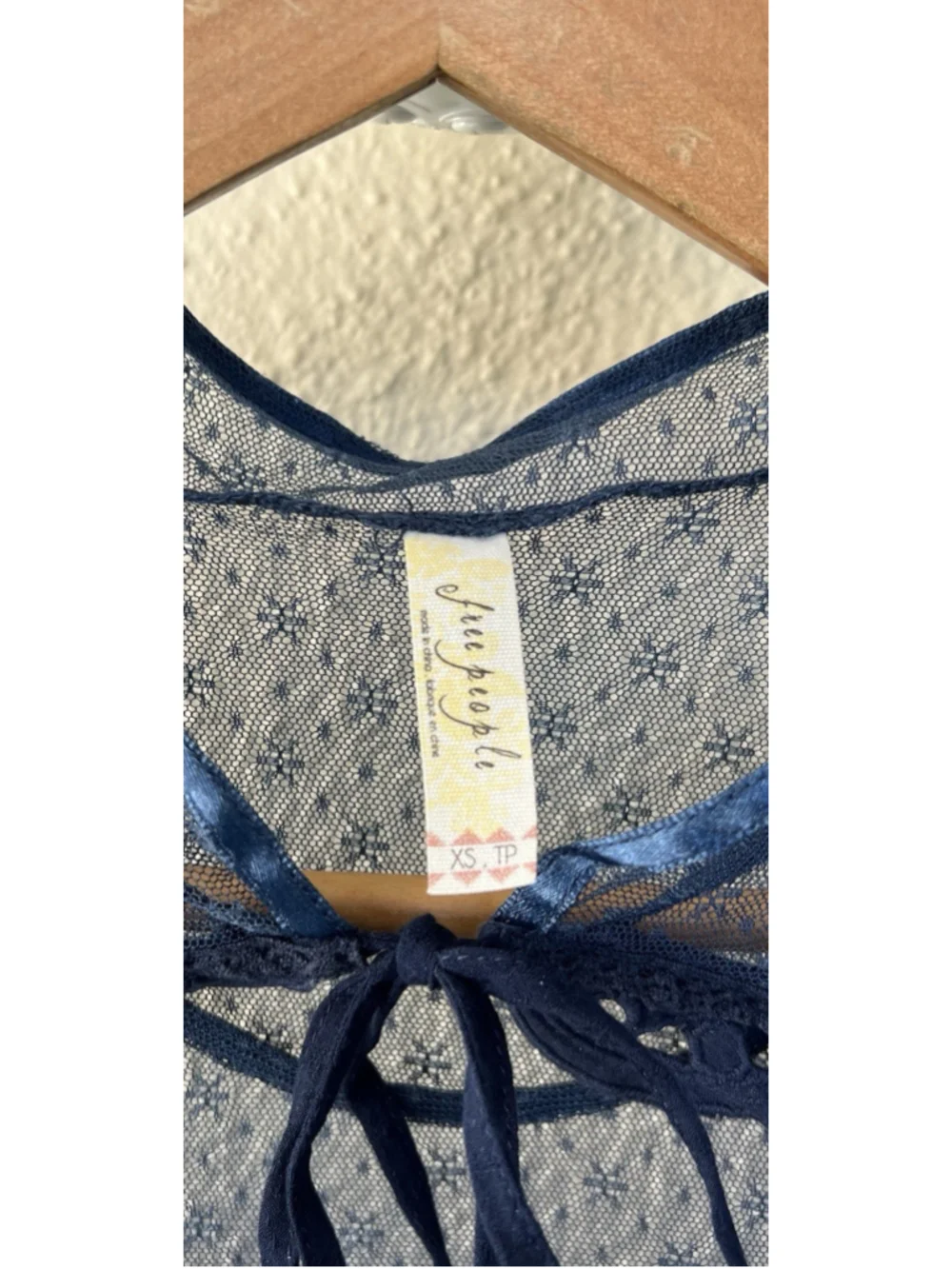 VTG Free People The Originals Cropped Mixed Lace Keyhole Top XS Sheer Dot Whimsy